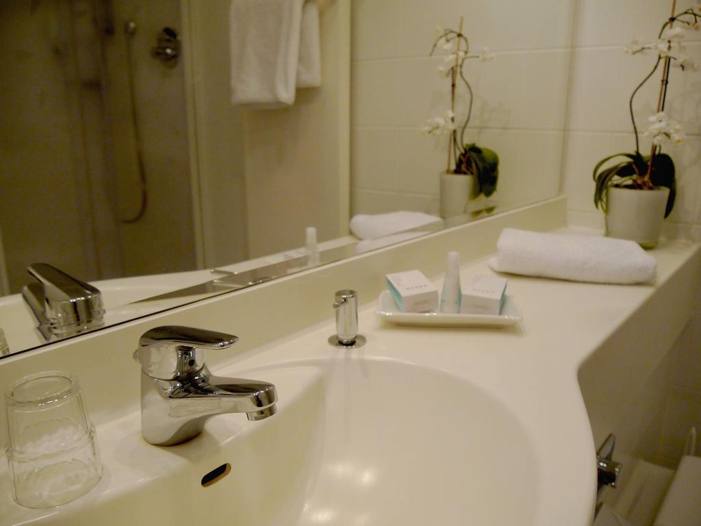 Business-Hotel Artes Кемниц Стая снимка